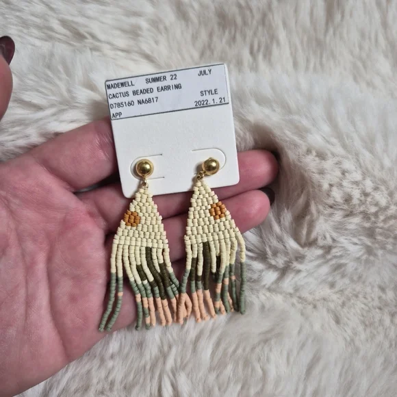 Madewell Earrings Cactus Beaded Seed Beads Boho Tribal Festival Earth Goddess ✨️ - Picture 4 of 8